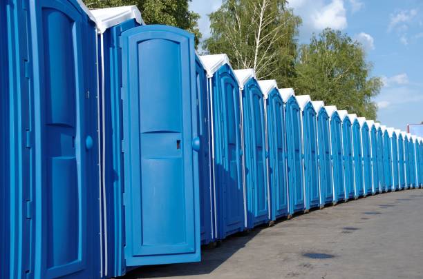Best Porta potty rental near me  in Warren, IL